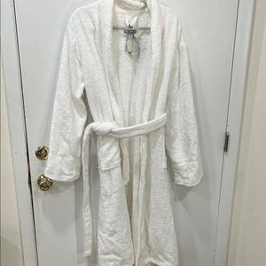 Luxurious White Bathrobe